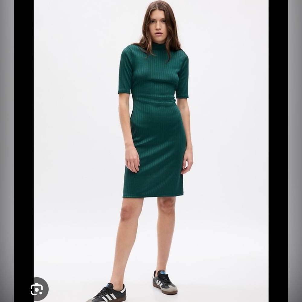 Gap Mockneck Rib Midi Dress